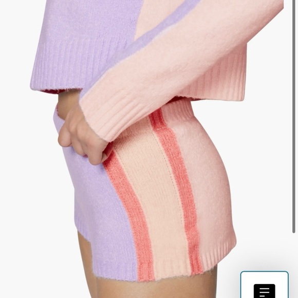 FlorencebyMillsFashion •
Color Block Shortie - Millie
Lavender size S - Picture 1 of 9